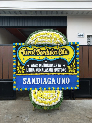 Papan Bunga Duka di Buaran Jati